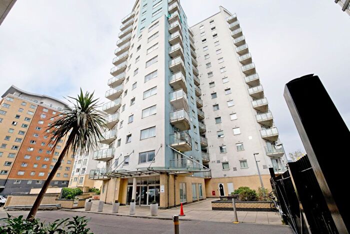 2 Bedroom Flat For Sale In Centreway Apartments, IG1