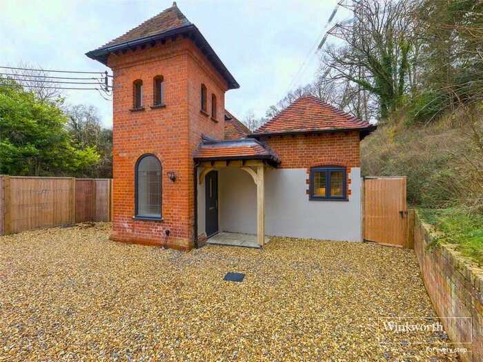 3 Bedroom Detached House To Rent In Maidenhatch, Pangbourne, Reading, Berkshire RG8