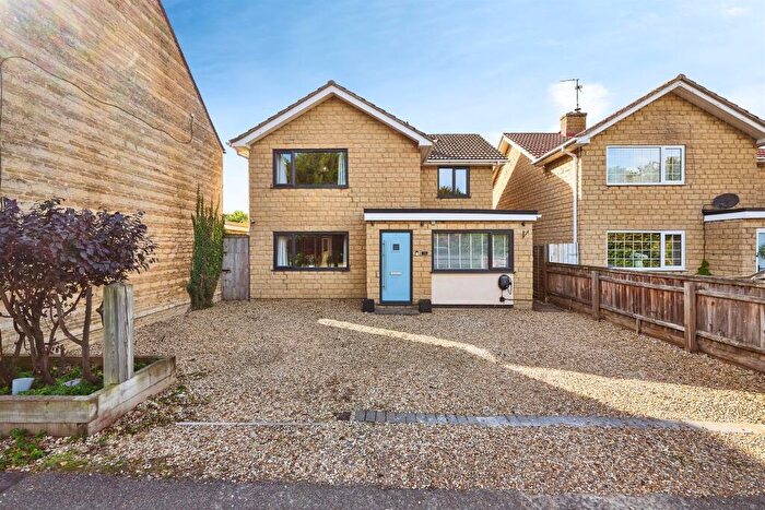 4 Bedroom Detached House For Sale In School Lane, Baston, Peterborough, PE6