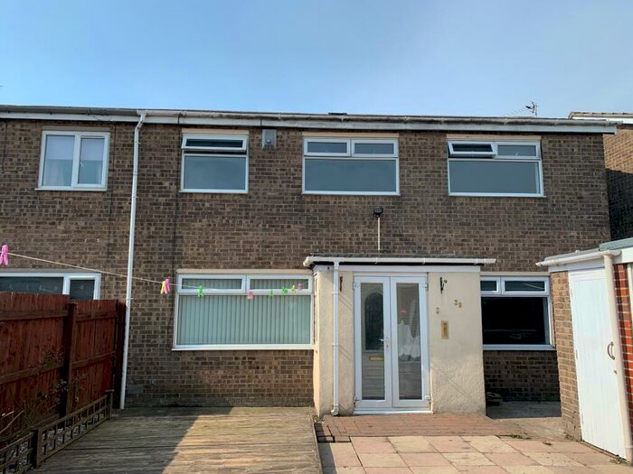 3 Bedroom House To Rent In Aldwych Drive, North Shields, NE29