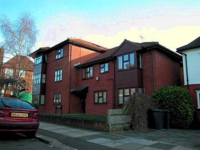 2 Bedroom Apartment To Rent In Lansdown Court, Rundell Crescent, Hendon, London, NW4