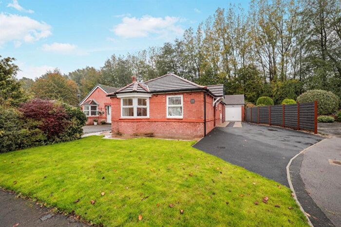 3 Bedroom Detached Bungalow For Sale In Saltergate Drive, Harrogate, HG3