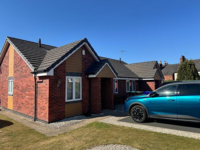 2 Bedroom Bungalow To Rent In Grosvenor Close, NG19