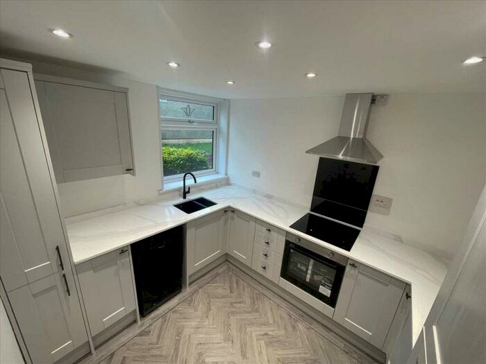 3 Bedroom Terraced House To Rent In Buckbene Path, Romford, Romford, RM3