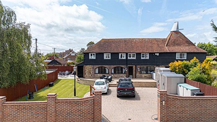 4 Bedroom Link Detached House For Sale In Main Road, Icklesham, TN36