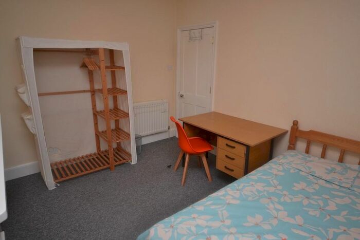 1 Bedroom Terraced House To Rent In Rooms To Rent, Springfield Road, EX4