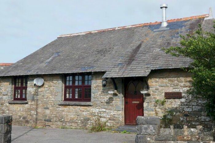 3 Bedroom Property To Rent In Dwrbach, Fishguard, SA65