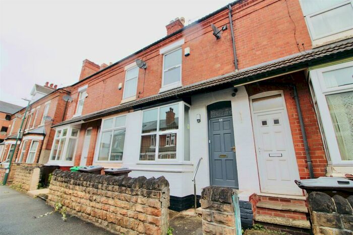 4 Bedroom House To Rent In Midland Avenue, Nottingham, NG7