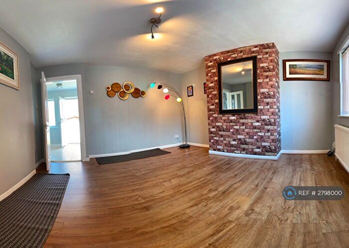 2 Bedroom Terraced House To Rent In Sissons Avenue, Leeds, LS10