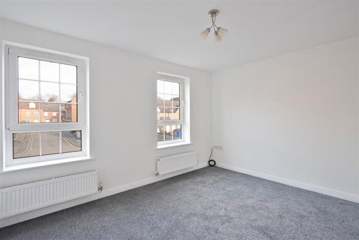 3 Bedroom Terraced House For Sale In Haslam Court, Stonegravels, Chesterfield, S41