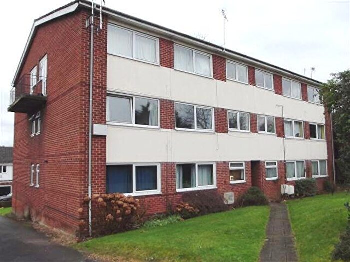 1 Bedroom Apartment To Rent In Nelric House, Kent Road, St Denys, SO17