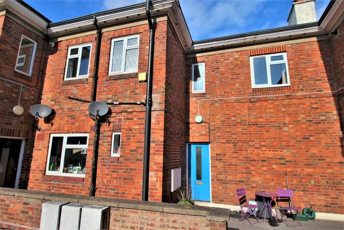 1 Bedroom Flat To Rent In High Street, Sevenoaks, TN13