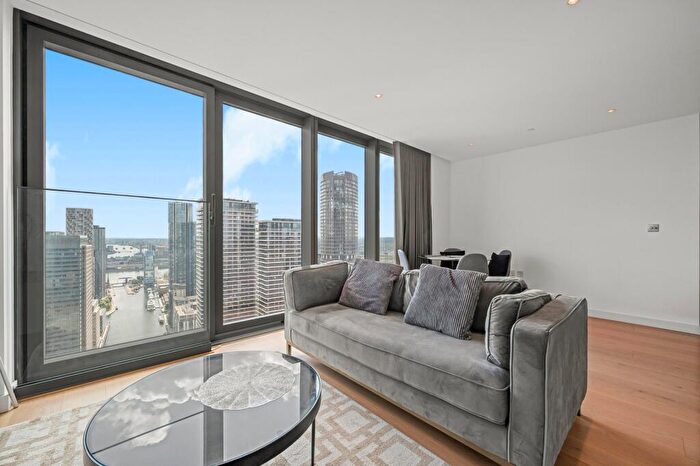 1 Bedroom Flat For Sale In Marsh Wall, Millwall, E14