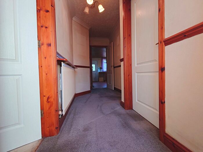 2 Bedroom Detached Bungalow For Sale In Kinnersley Avenue, Kidsgrove, Stoke-On-Trent, ST7