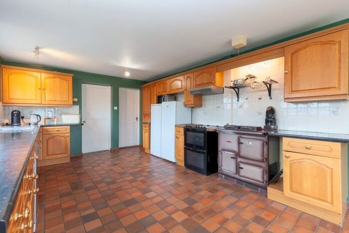 5 Bedroom Detached House To Rent In Lane End, Crowmarsh Gifford, Wallingford, OX10