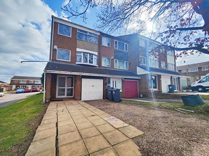 4 Bedroom House To Rent In Teal Drive, Erdington, B23