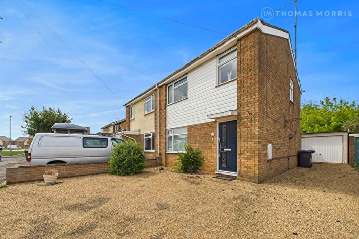 3 Bedroom Semi-Detached House For Sale In Milton Close, Ramsey, Huntingdon, Cambridgeshire, PE26
