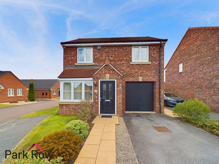 3 Bedroom Detached House For Sale In Swan Road, South Milford, Leeds, LS25