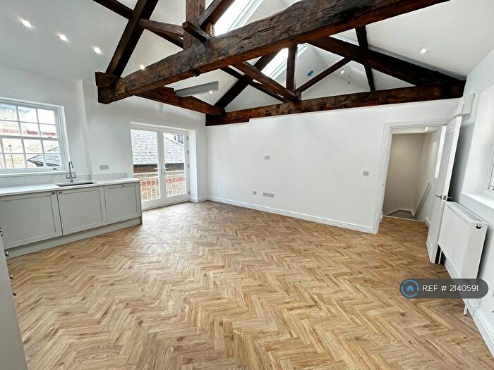 1 Bedroom Flat To Rent In Yacht Club Apartments, Margate, CT9