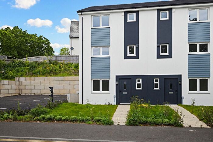 4 Bedroom Terraced House For Sale In Chaucer Way, Manadon, Plymouth, PL5