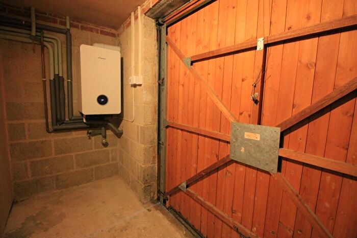 3 Bedroom End Of Terrace House To Rent In Parkland Mews, Stow On The Wold, Cheltenham, Gloucestershire, GL54