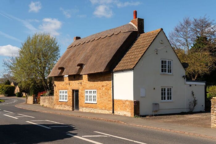3 Bedroom Cottage For Sale In Main Road, Whitwell, LE15