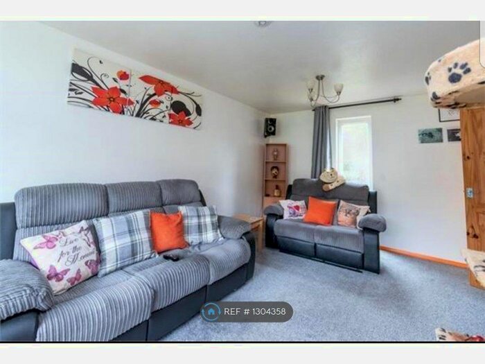 3 Bedroom End Of Terrace House To Rent In Willonholt, Peterborough PE3