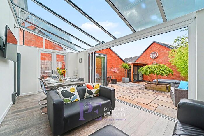 3 Bedroom Detached House For Sale In Abbott Drive, Stoney Stanton, LE9