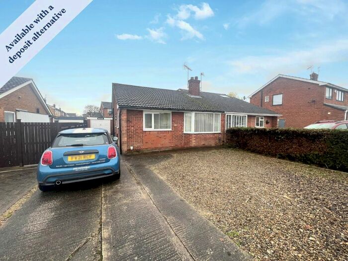 2 Bedroom Detached Bungalow To Rent In Crossways, York, YO10