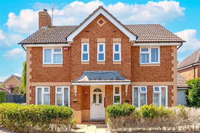 4 Bedroom Detached House For Sale In Stort Close, Didcot, OX11