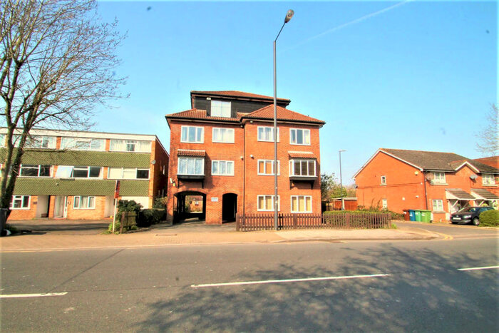 1 Bedroom Flat To Rent In Bessborough Road, Harrow, Middlesex, HA1
