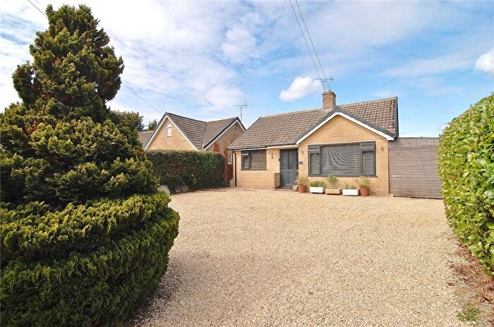 2 Bedroom Bungalow For Sale In Ollney Road, Minchinhampton, Stroud, Gloucestershire, GL6