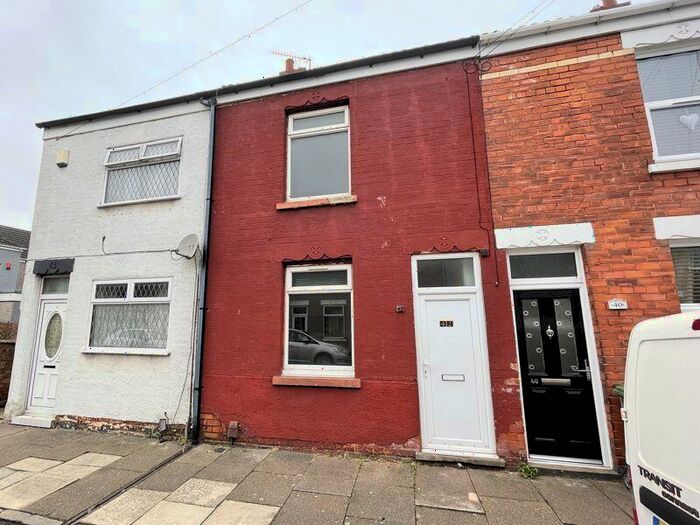 3 Bedroom Terraced House For Sale In Richard Street, Grimsby, DN31