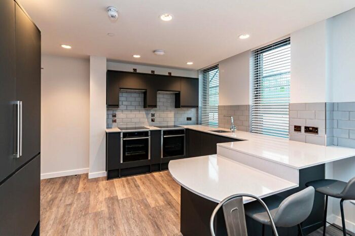 6 Bedroom Flat To Rent In Howard Street, Nottingham, Nottinghamshire, NG1