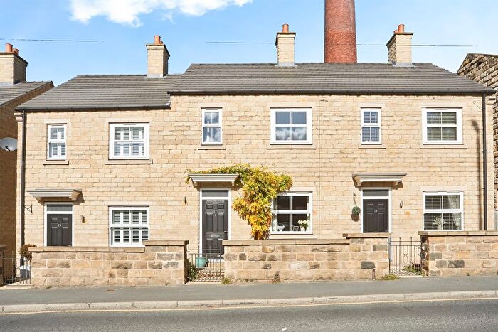 2 Bedroom Terraced House For Sale In Green Lane, Yeadon, Leeds, LS19