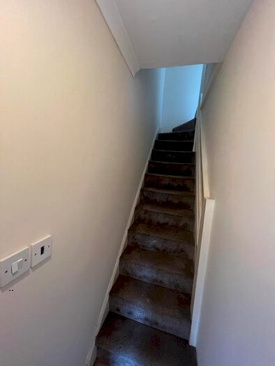 3 Bedroom Maisonette To Rent In Taunton Way, Stanmore, HA7