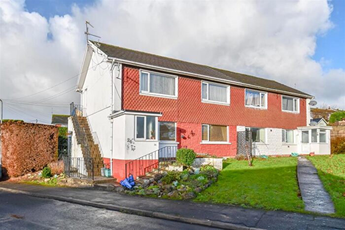 2 Bedroom Maisonette For Sale In Maple Close, Barry, CF62