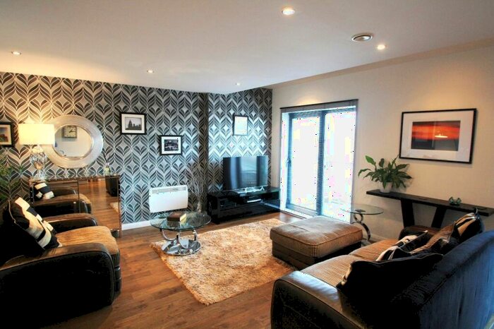 2 Bedroom Flat To Rent In One Brewery Wharf, Waterloo Street, Leeds, West Yorkshire, LS10