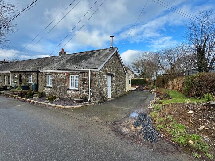 2 Bedroom Cottage For Sale In Oakford, Llanarth, SA47