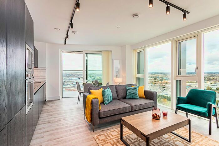 2 Bedroom Flat To Rent In Icon Tower, Portal Way, North Acton, London, W3