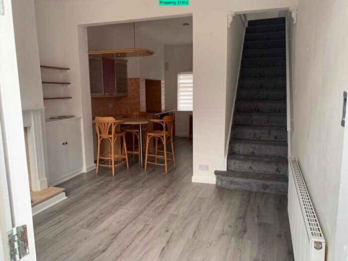 1 Bedroom Terraced House To Rent In Albion Place, Chester, CH1
