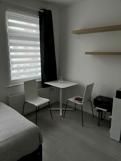 3 Bedroom End Of Terrace House To Rent In Haselbury Road, London, N18