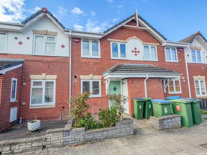 2 Bedroom Terraced House To Rent In Newmarsh Road, Central Thamesmead