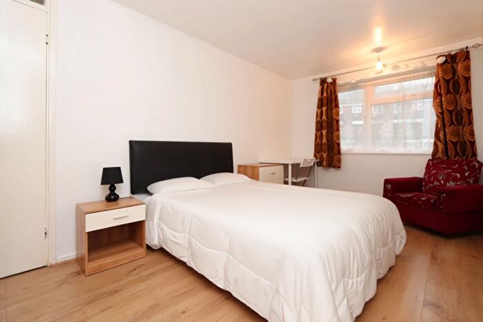 1 Bedroom House To Rent In Chargeable Lane, London, E13