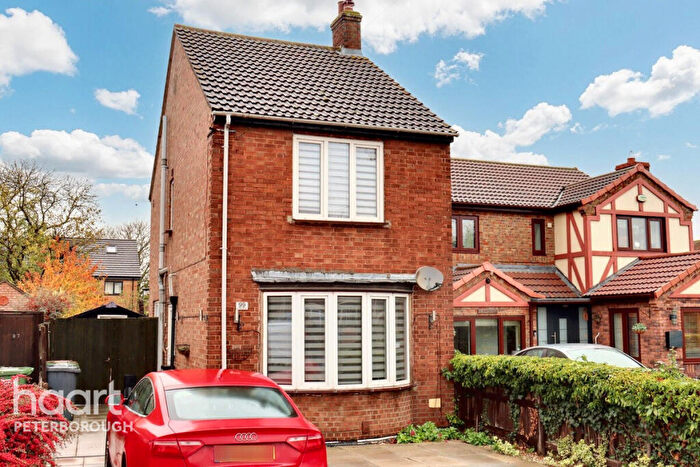 3 Bedroom Detached House For Sale In Oxney Road, Parnwell, PE1