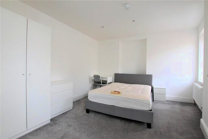 5 Bedroom Terraced House To Rent In Mill Lane, Twerton, Bath, BA2