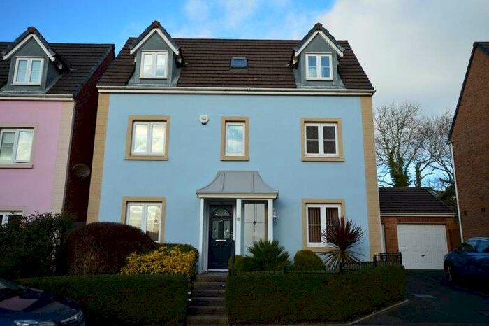 4 Bedroom Detached House To Rent In Longacres, Bridgend, CF31