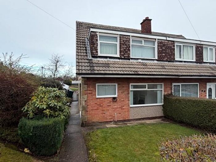 3 Bedroom Semi Detached House To Rent In Aynsley Grove, Allerton, Bradford, BD15