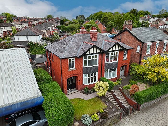 3 Bedroom Semi Detached House For Sale In West Road, Congleton, CW12