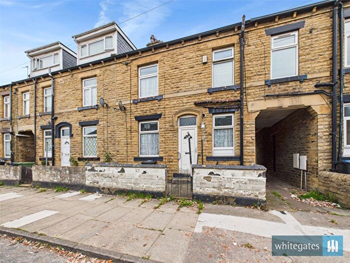 1 Bedroom Terraced House For Sale In Ackworth Street, Bradford, West Yorkshire, BD5